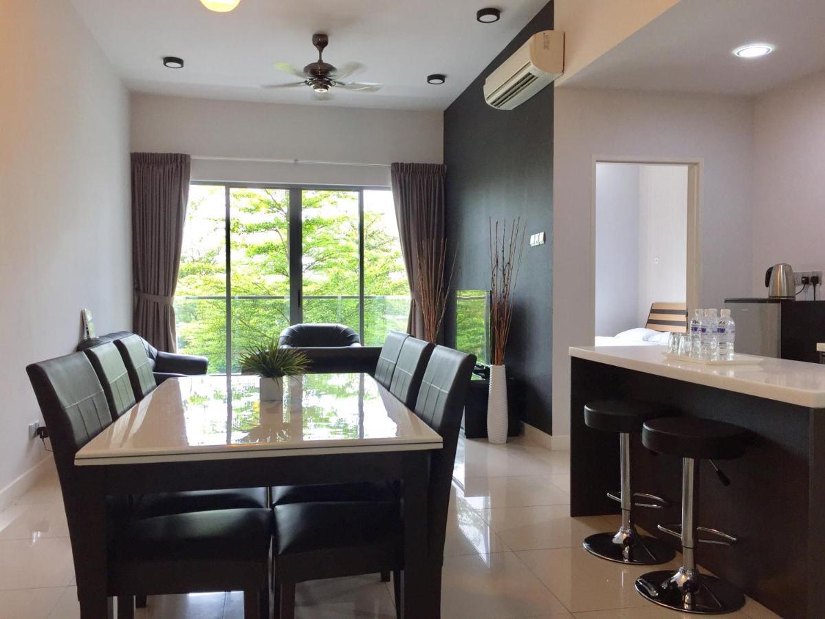 Keen Suites-The Loft Imago Kota Kinabalu Esterno foto